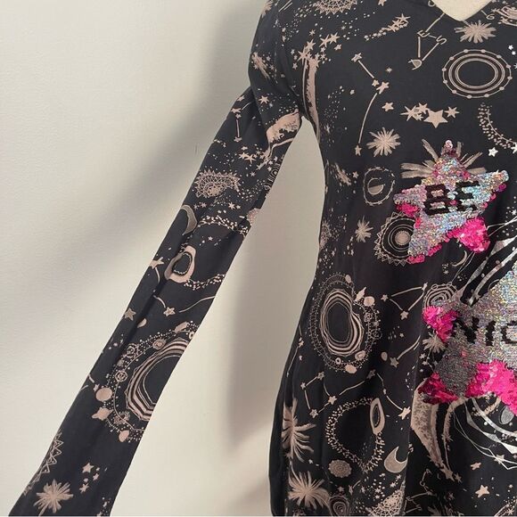 ✨ Desigual Kids Galaxy Star Dress – “Be Nice” Sequin Detail – Size 13/14 ✨ - Picture 8 of 15
